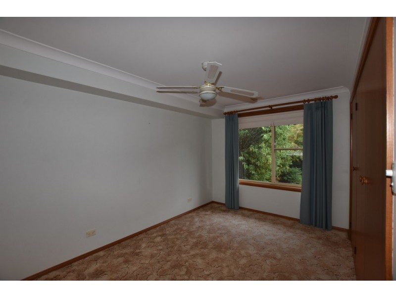 9 Holly Place, Orange NSW 2800