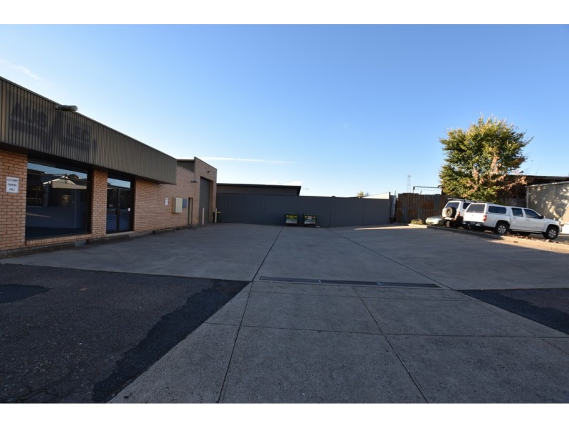 121 Moulder Street, Orange NSW 2800