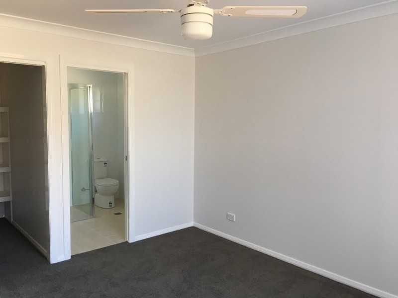 12 Holman Way, Orange NSW 2800