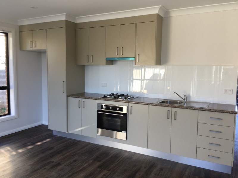 12a Holman Way, Orange NSW 2800