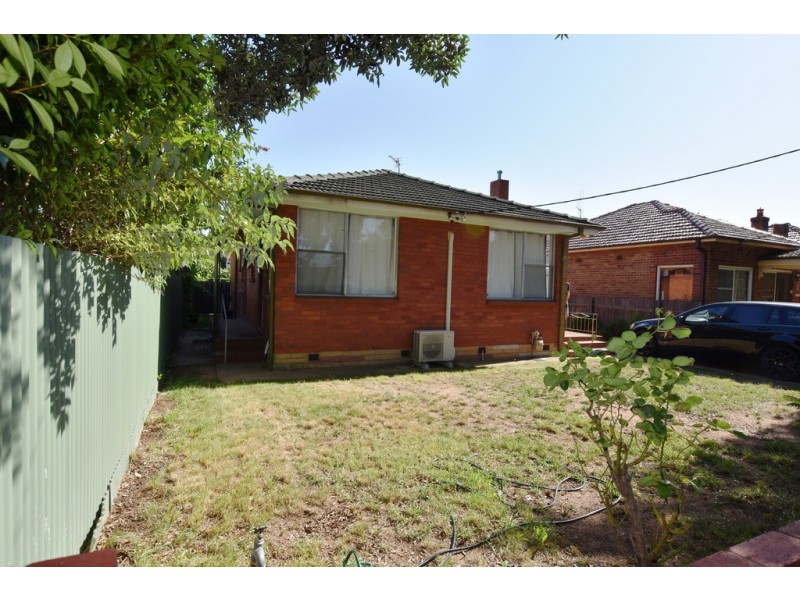 3 Churchill Avenue, Orange NSW 2800