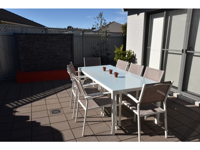 9 Brock Place, Orange NSW 2800