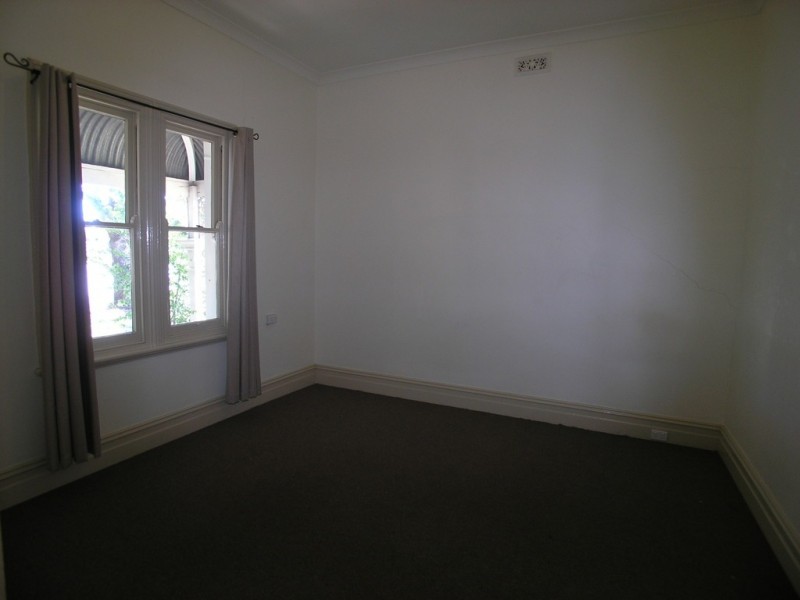124 McLachlan Street, Orange NSW 2800