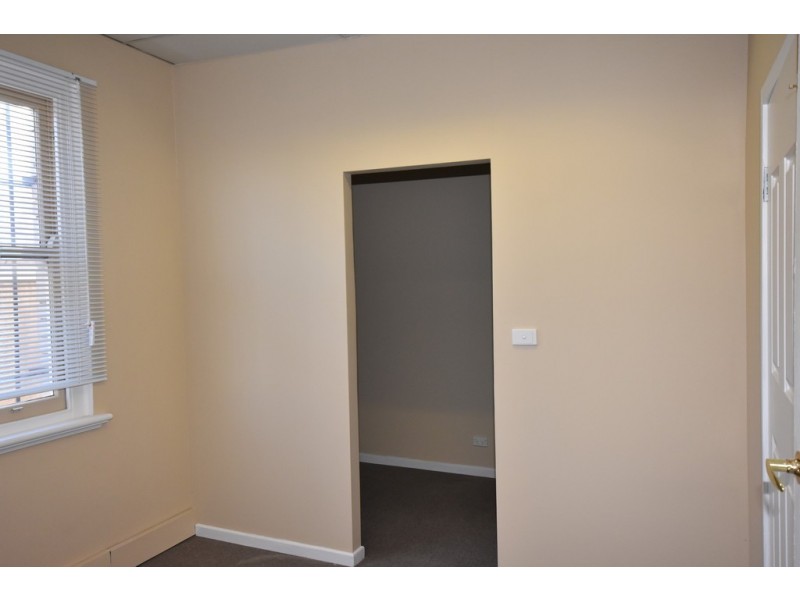 Level 1 / 205 Summer Street, Orange NSW 2800