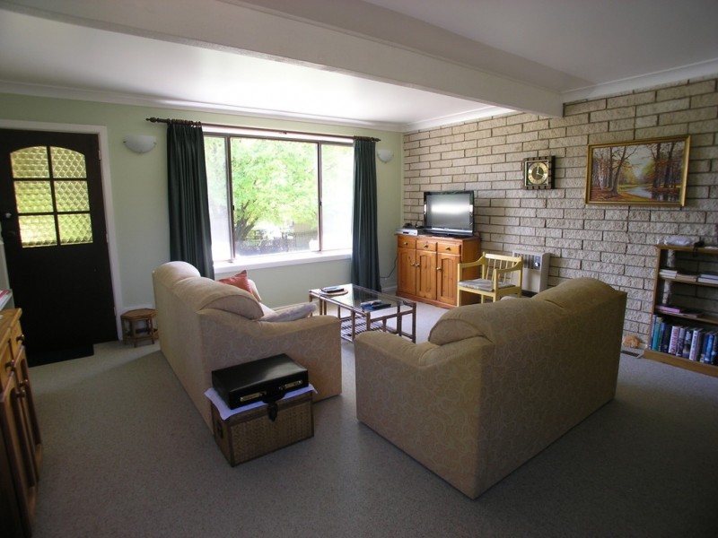 126A Coronation Drive, Orange NSW 2800