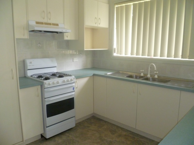 2/14 Elsie Street, Orange NSW 2800