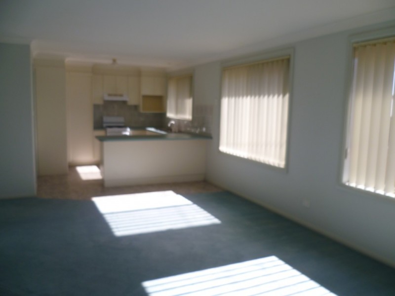 2/14 Elsie Street, Orange NSW 2800