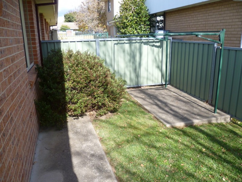 2/14 Elsie Street, Orange NSW 2800