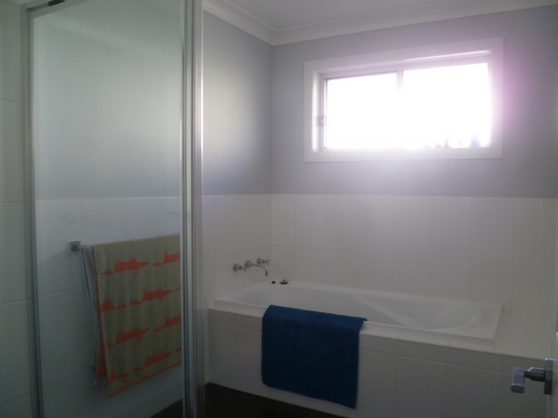 3 Maroney Close, Orange NSW 2800