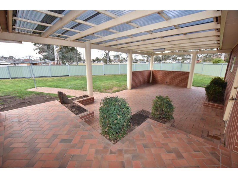 6 Alan Ridley Place, Orange NSW 2800