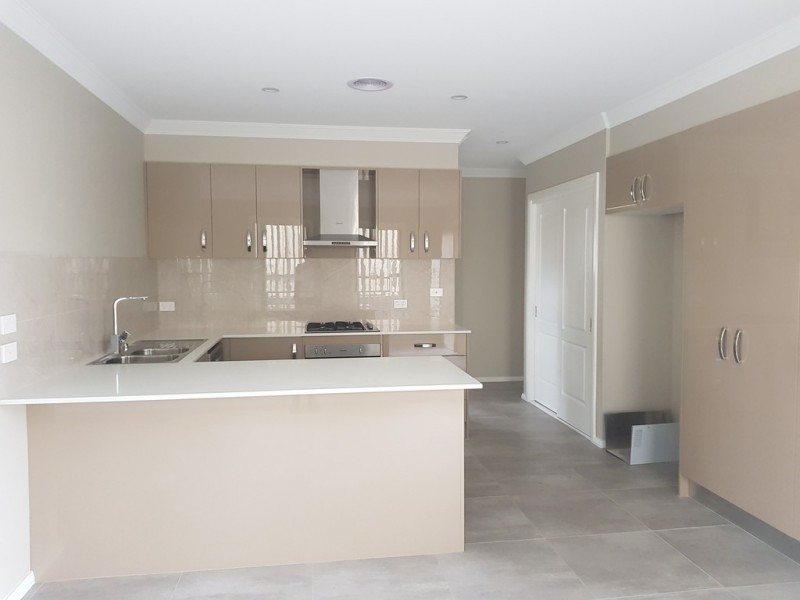 16 Opal Street, Orange NSW 2800