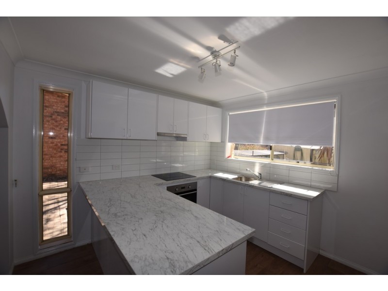 2 / 67 Kenna Street, Orange NSW 2800