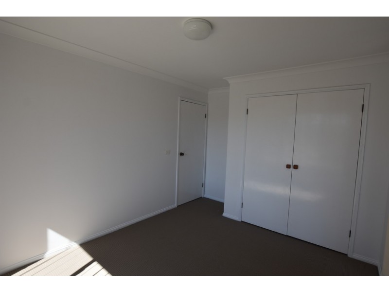 2 / 67 Kenna Street, Orange NSW 2800