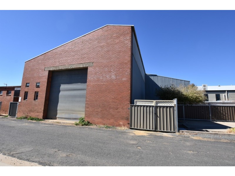 7 McNamara Street, Orange NSW 2800
