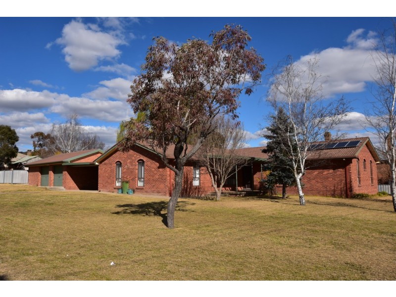 28 Wakeford Street, Orange NSW 2800