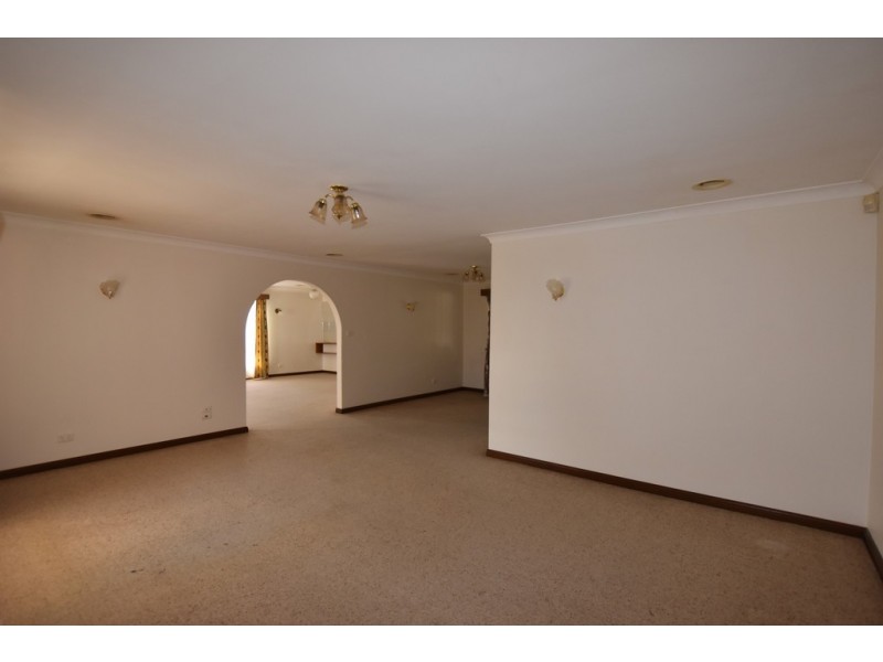 28 Wakeford Street, Orange NSW 2800