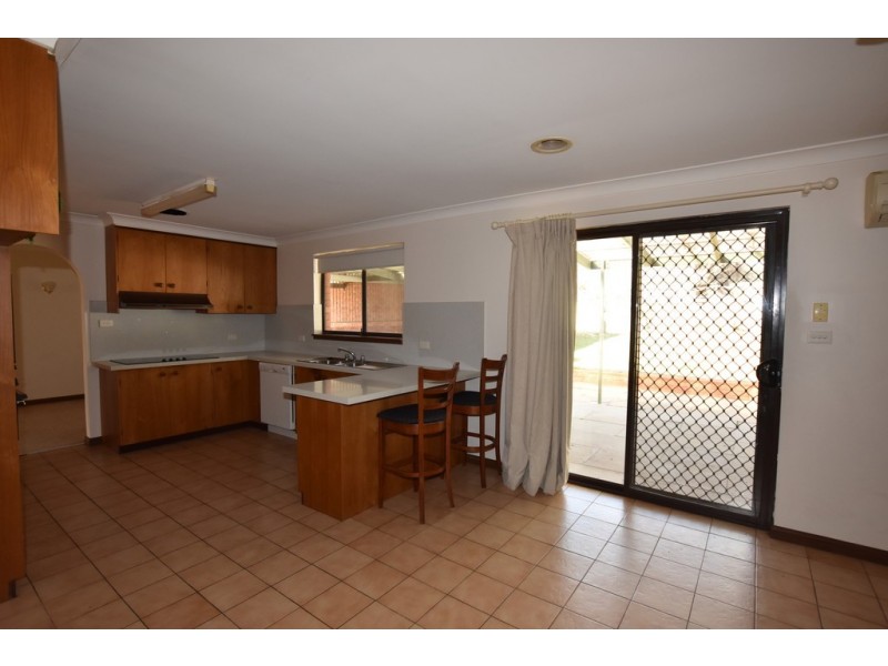 28 Wakeford Street, Orange NSW 2800