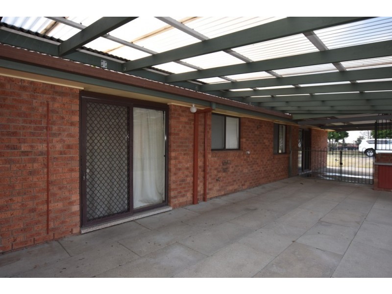 28 Wakeford Street, Orange NSW 2800