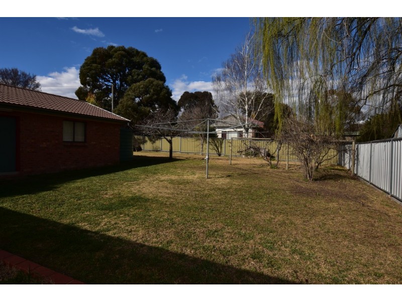 28 Wakeford Street, Orange NSW 2800