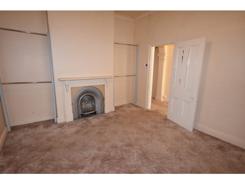 194 March Street, Orange NSW 2800