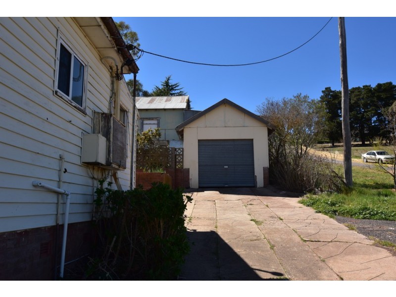 10 Park Street, Millthorpe NSW 2798