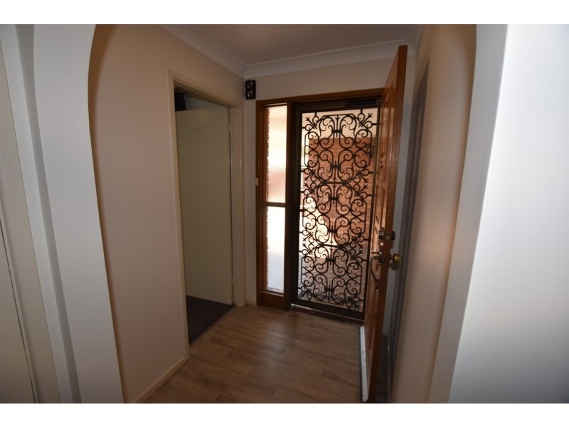 9 Talinga Place, Orange NSW 2800