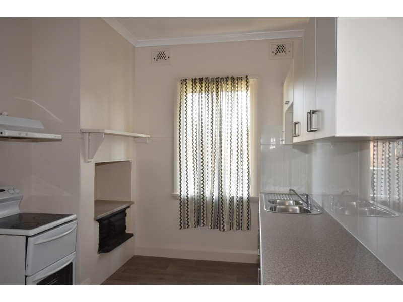 2 Summer Street, Orange NSW 2800