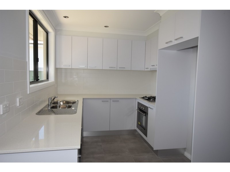 1A Redloum Place, Orange NSW 2800