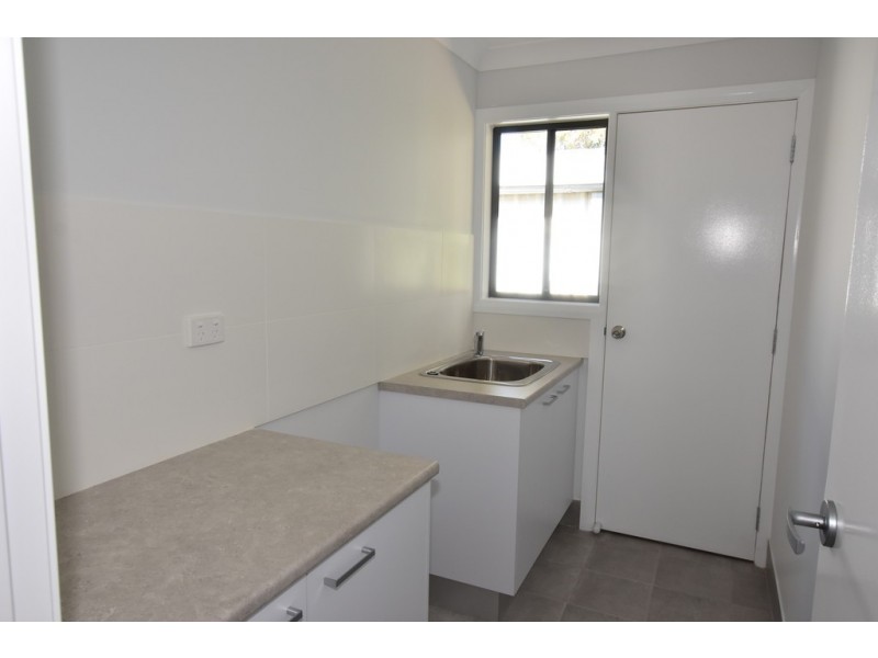 1A Redloum Place, Orange NSW 2800