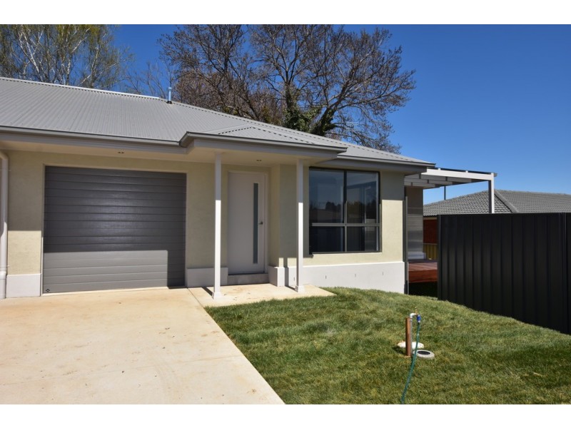 1B Redloum, Orange NSW 2800
