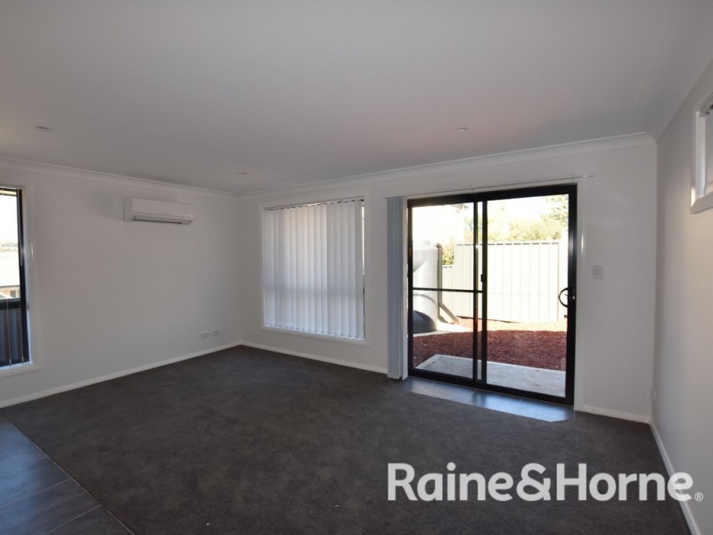 14a McCarron Place, Orange NSW 2800
