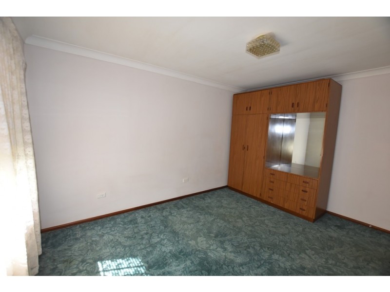 132 Clinton Street, Orange NSW 2800