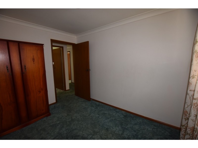 132 Clinton Street, Orange NSW 2800