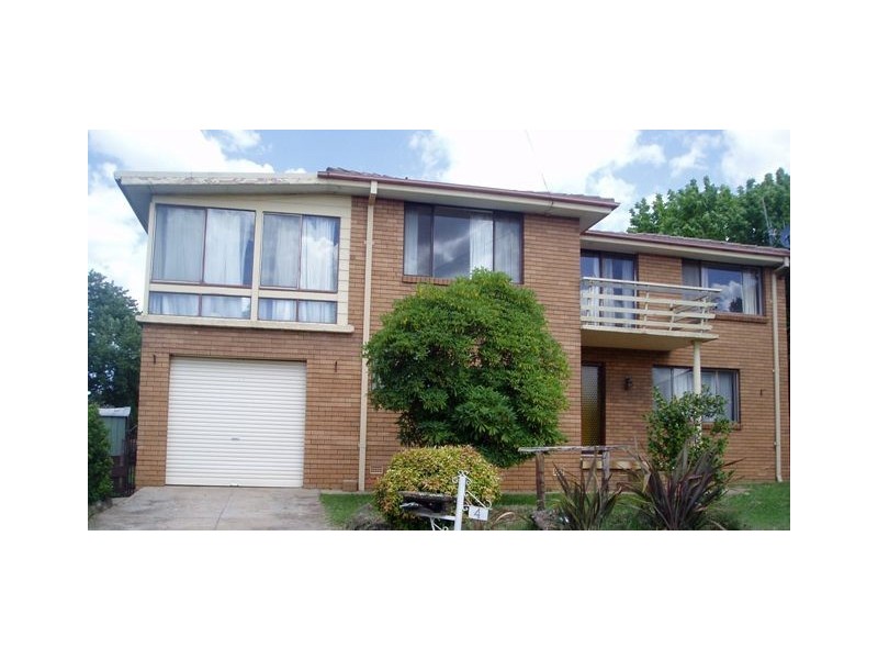 4 Goroka Place, Orange NSW 2800