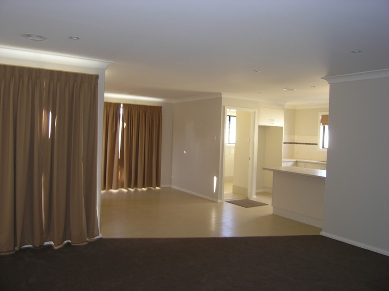 1 / 93 Margaret Street, Orange NSW 2800