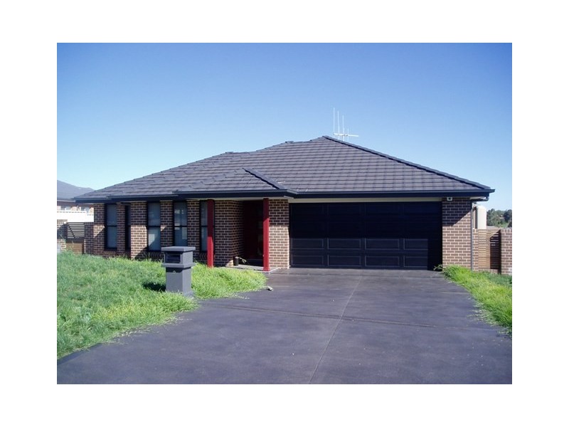 9 Gregory Place, Orange NSW 2800