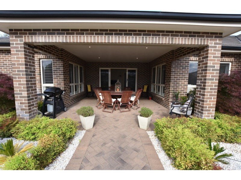 3 Gregory Place, Orange NSW 2800