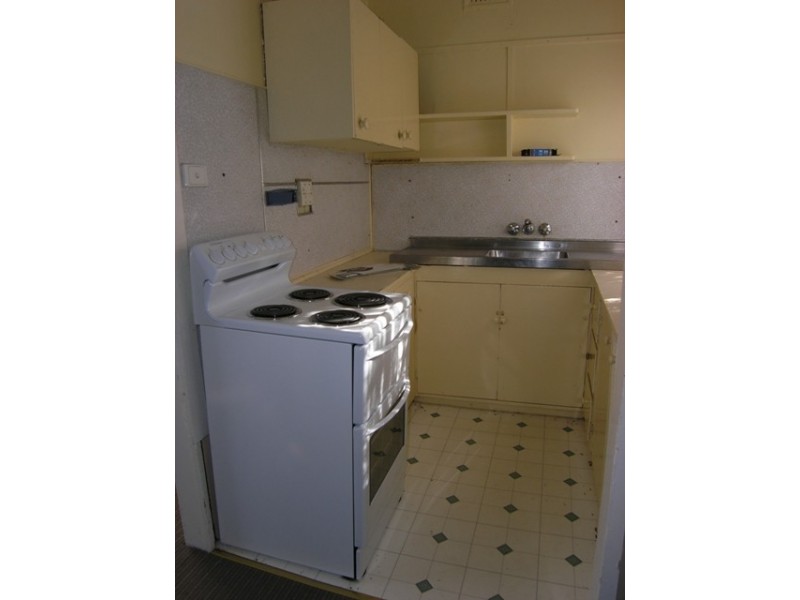 16 Moresby Street, Orange NSW 2800