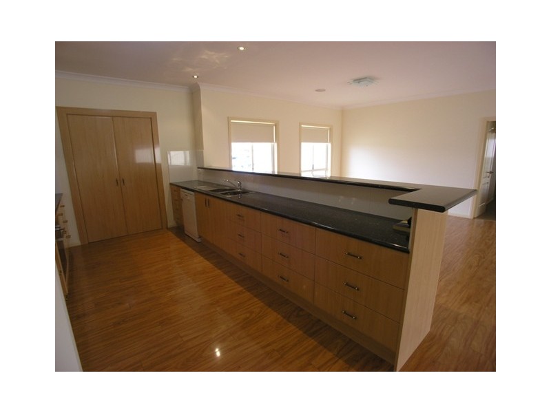 11 George Weily Drive, Orange NSW 2800
