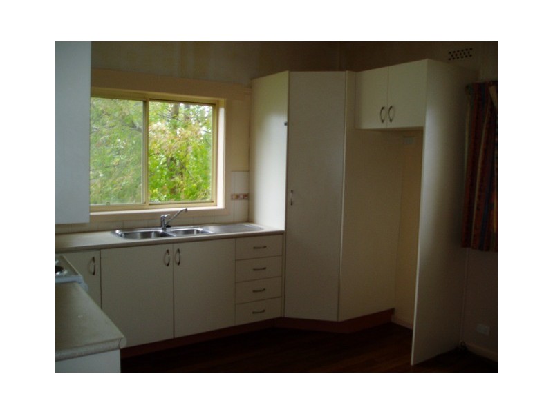 102 Matthews Avenue, Orange NSW 2800