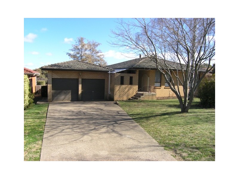 8 Mathoura Place, Orange NSW 2800