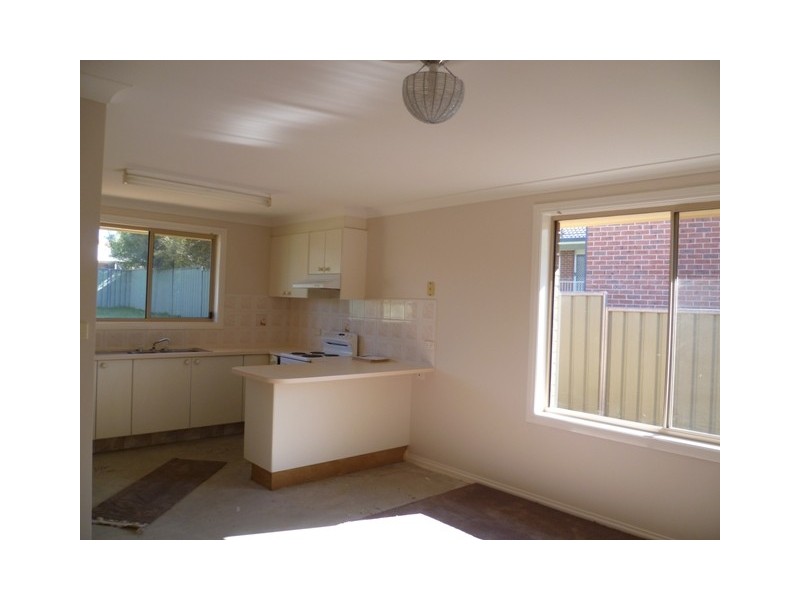 10 Agland Crescent, Orange NSW 2800
