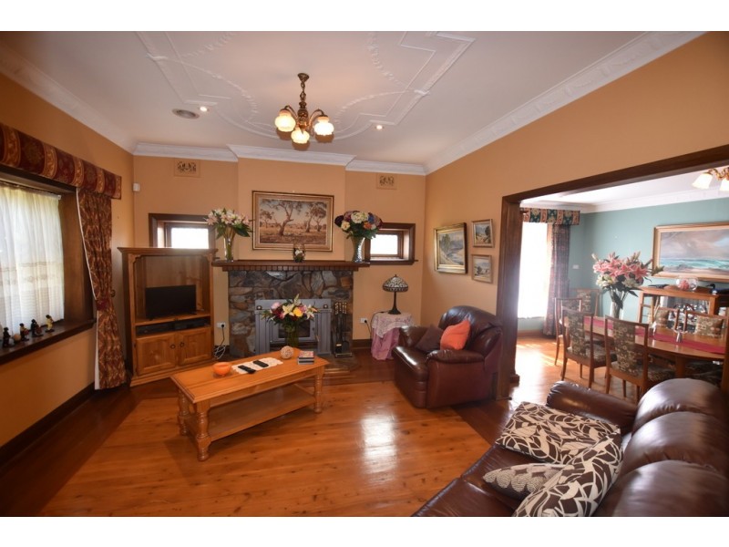 103 Franklin Road, Orange NSW 2800