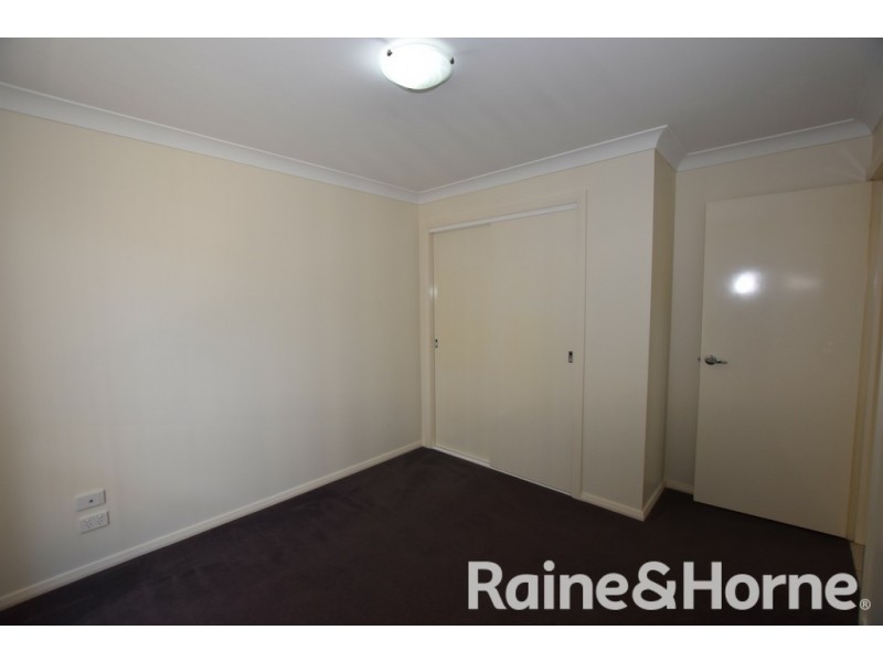 24 Winter Street, Orange NSW 2800