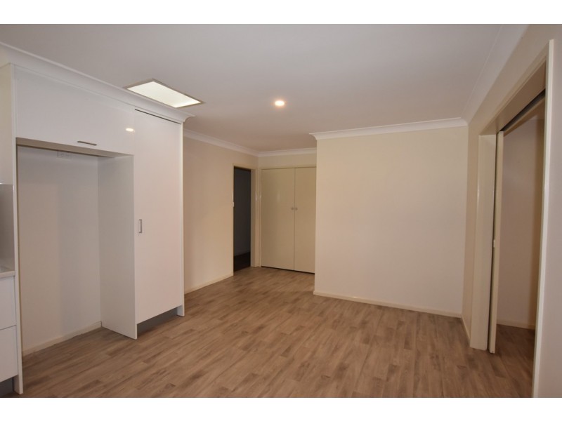 9 Talinga Place, Orange NSW 2800