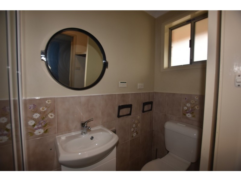 9 Talinga Place, Orange NSW 2800