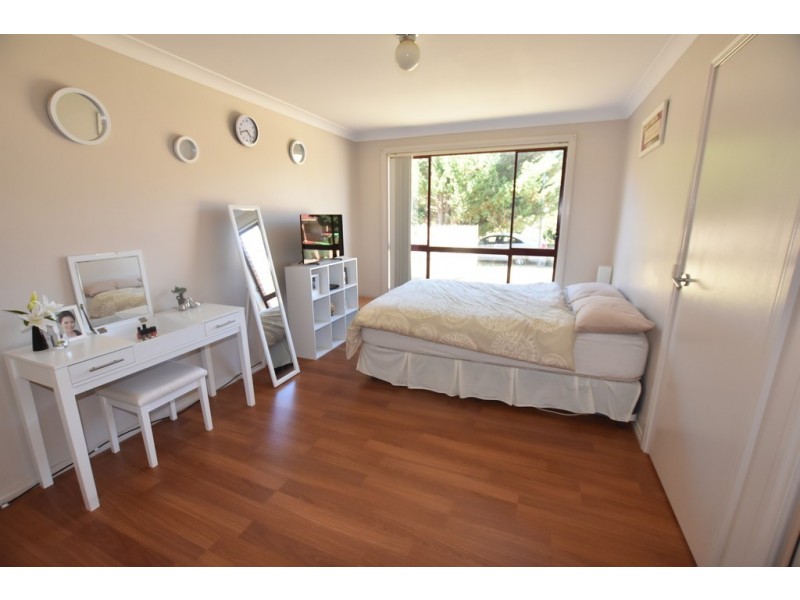 1/8 Rosedale Place, Orange NSW 2800