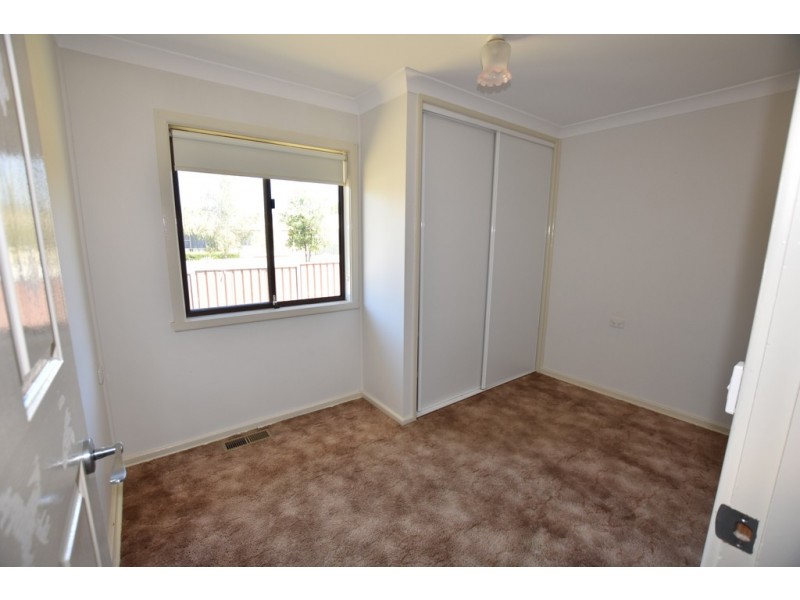 7 Cypress Street, Orange NSW 2800