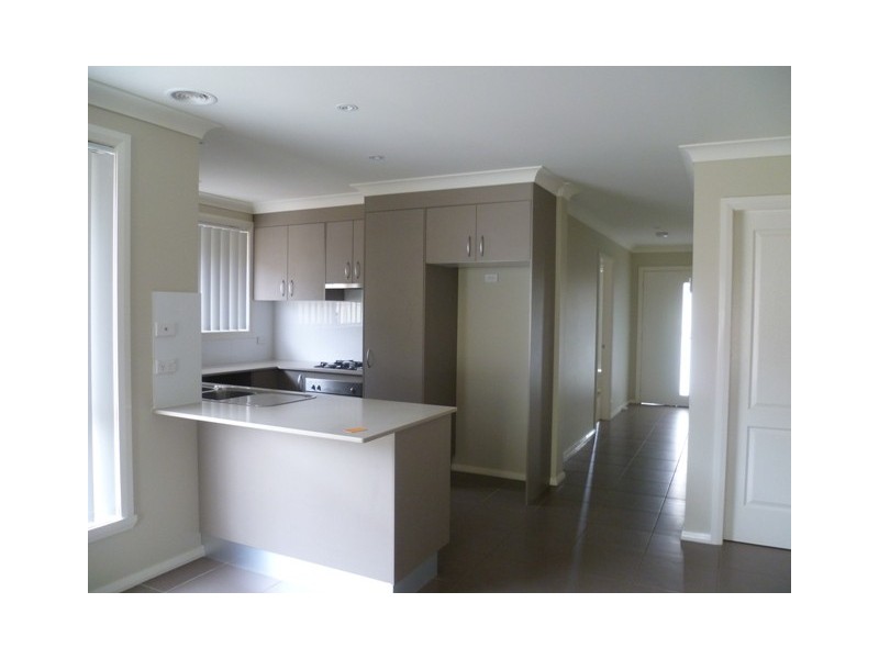 14 Onyx Place, Orange NSW 2800