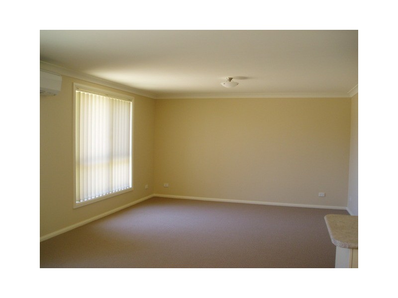 4 / 183A Dalton Street, Orange NSW 2800